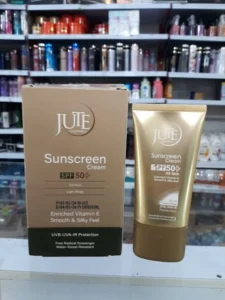 کرم ضد آفتاب ژوت بژ طبیعی SPF 50 مناسب پوست چرب